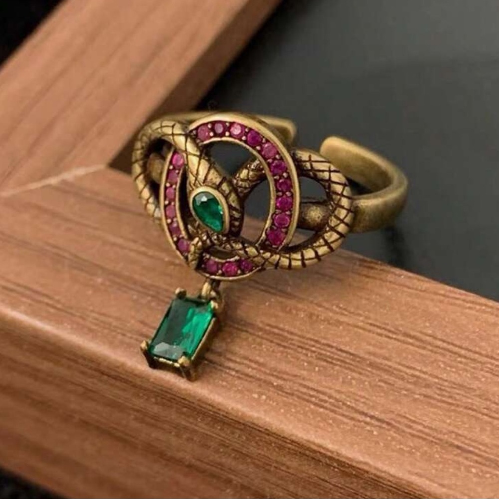 Snake Ring - Picture 2 of 5